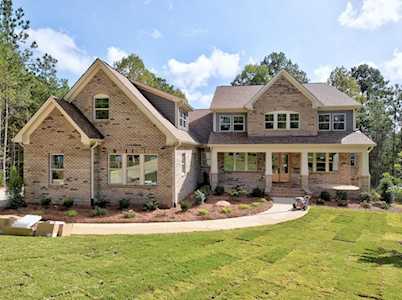372 High Ridge Lane Pittsboro, NC 27513
