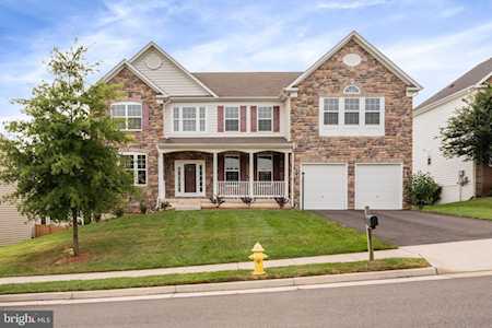 15978 Eagle Feather Dr Woodbridge, VA 22191