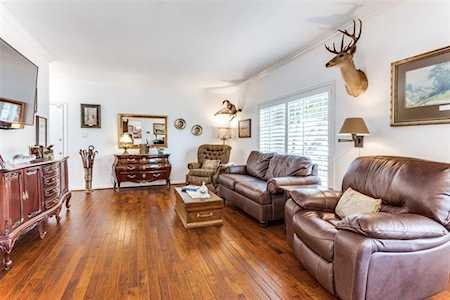 4432 Harlanwood Drive #124 Fort Worth, TX 76109