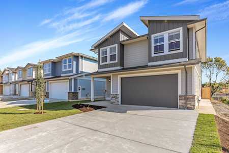 46013 Lewis Avenue Chilliwack, BC V2P 3H6