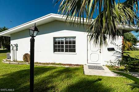 823 Courtington Ln #1 Fort Myers, FL 33919