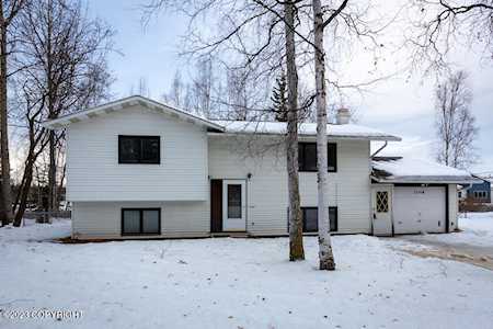11316 Lower Sunny Circle Eagle River, AK 99577