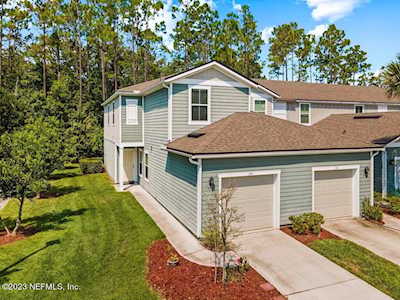 394 Servia DR St Johns, FL 32259
