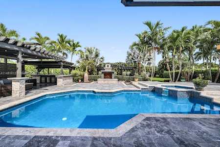 4090 SW 106th Ter Davie, FL 33328