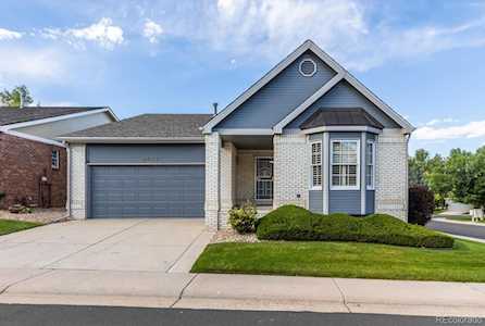 9051 Greenspointe Ln Highlands Ranch, CO 80130