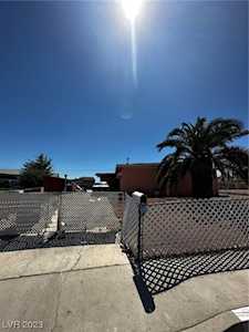 5155 Blanton Dr Las Vegas, NV 89122