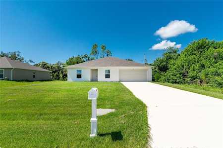 725 Edgemere St NW Port Charlotte, FL 33948
