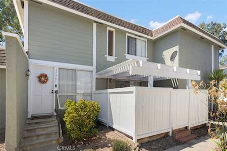 22985 Via Cereza #2B Mission Viejo, CA 92691