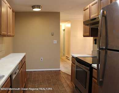 7 Pine Cluster Circle #G Manalapan, NJ 07726