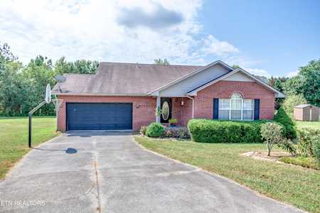 3446 Tres Bien Ln Knoxville, TN 37920