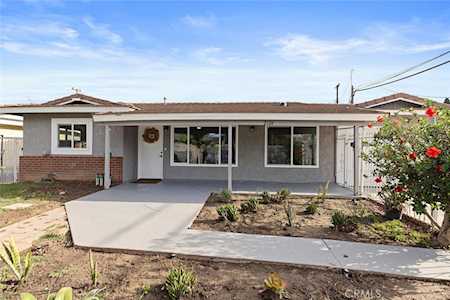 2126 W Elder Ave Santa Ana, CA 92704