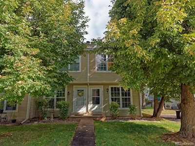8924 W Dartmouth Place Lakewood, CO 80227