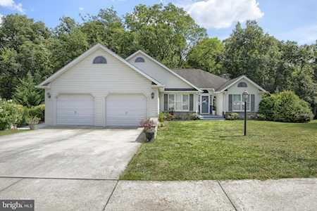 6211 Valleybrook Dr Mechanicsburg, PA 17050