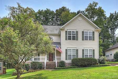 2908 Barnard Castle Ln Matthews, NC 28104