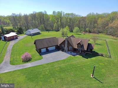 680 Walker School Rd Townsend, DE 19734