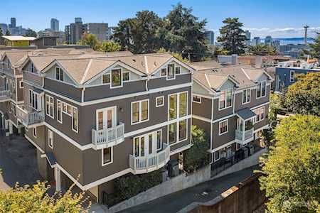 746 Boylston Ave E #B Seattle, WA 98102