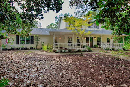 821 Weeden Island Dr Niceville, FL 32578