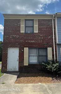 104 Chesterfield Ct Greenville, NC 27834