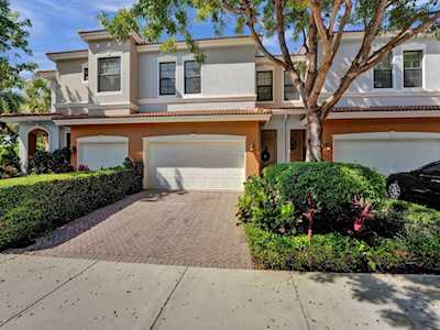 5119 Gramercy Square Dr Delray Beach, FL 33484