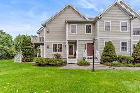 323 Regency Ln #323 Abington, MA 02351