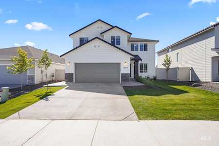 2073 W Trout Lily Kuna, ID 83634-2265