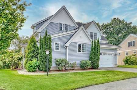 7 Marigold Way Burlington, MA 01803