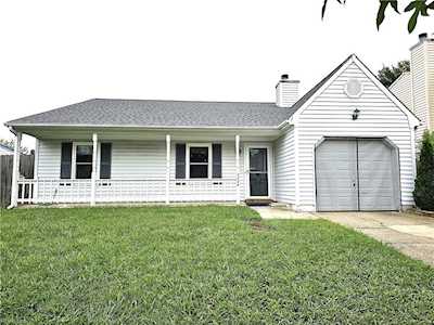 2224 Speckled Rock Ln Virginia Beach, VA 23456