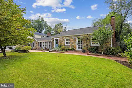 6410 Potomac Ave Alexandria, VA 22307
