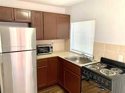 2312 Madison St #2 Hollywood, FL 33020