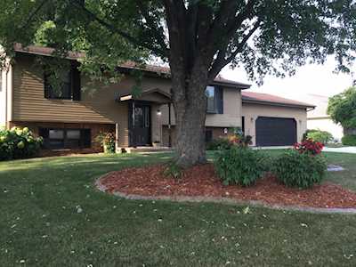 2165 Canyonland Dr Green Bay, Village of Bellevue, WI 54311-6319