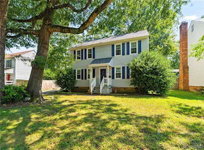 1913 Millsap Ln North Chesterfield, VA 23235