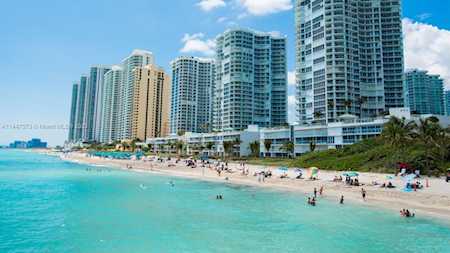 201 178th Dr #514 Sunny Isles Beach, FL 33160