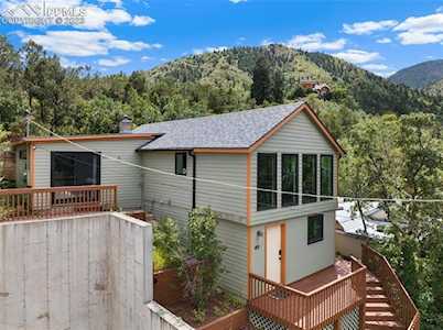 49 Delaware Road Manitou Springs, CO 80829