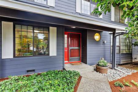 8525 139th Ave NE Redmond, WA 98052