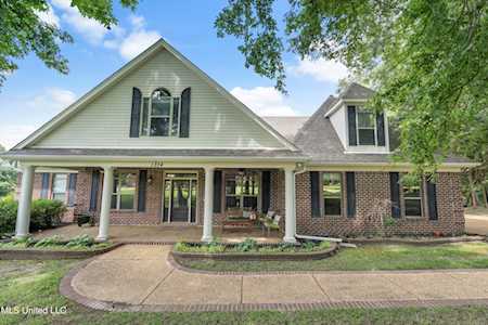 1234 Greers Landing Dr Hernando, MS 38632