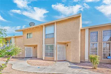 3840 Fitzpatrick Dr Las Vegas, NV 89115