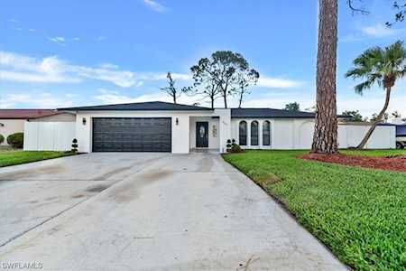5657 Lochness Ct North Fort Myers, FL 33903
