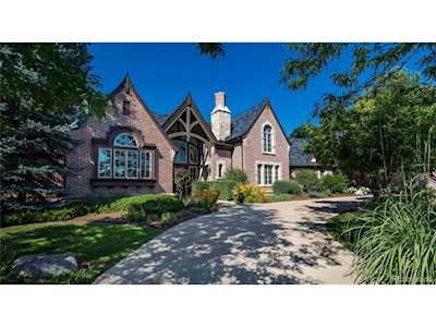 5771 S Maple Ct Greenwood Village, CO 80121