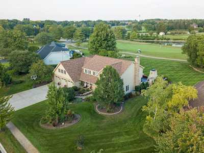 10665 S Wentworth Dr Naperville, IL 60564