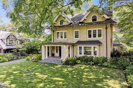 305 Hartford Rd South Orange Village Twp., NJ 07079