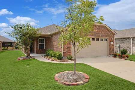 1823 Surfwatch Drive Frisco, TX 75036