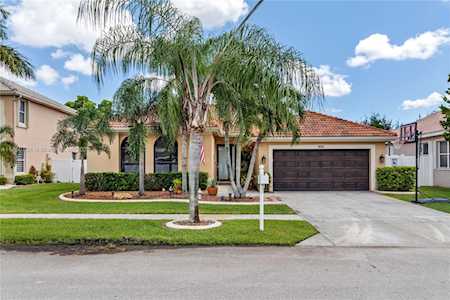 421 SW 178th Way Pembroke Pines, FL 33029