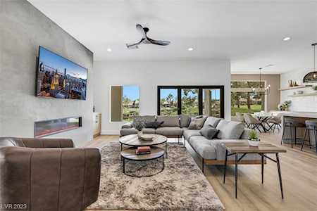 9213 Villa Ridge Dr Las Vegas, NV 89134