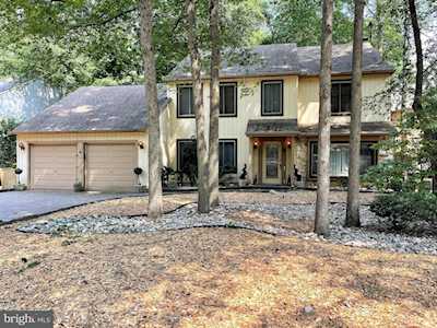 3 Elizabeth Ct Marlton, NJ 08053
