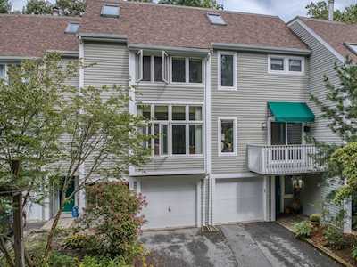 25 Greenridge Lane #25 Lincoln, MA 01773