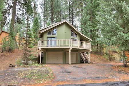 420 Mc Ginnis St Mccall, ID 83638
