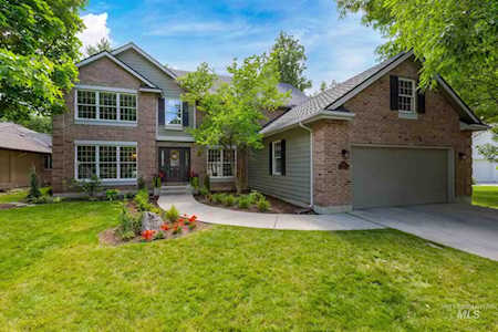 1651 E Silverspot Lane Boise, ID 83706-6124
