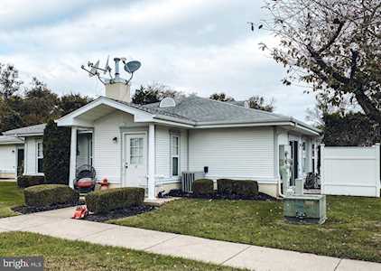 2139 E Chestnut Ave #17 Vineland, NJ 08361
