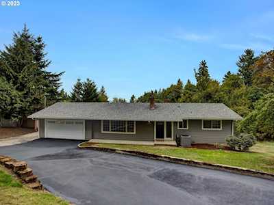 6251 SW Prosperity Park RD Tualatin, OR 97062