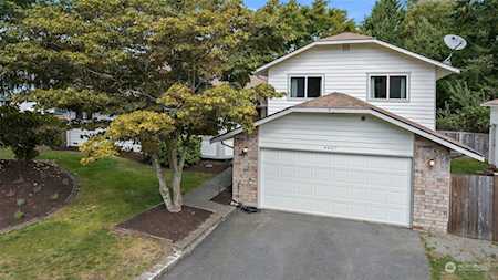 4607 153rd Place SW Lynnwood, WA 98087